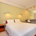 Aparthotel Theoxenia